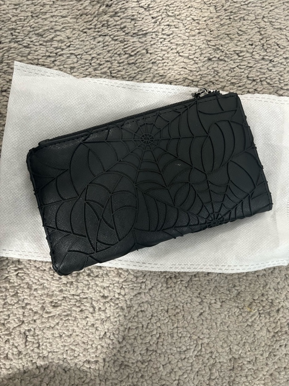 Backstitch Bruja wallet.